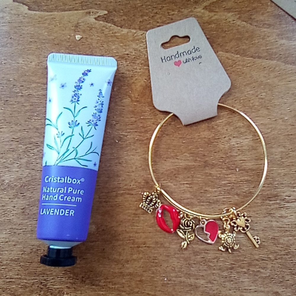 NWT! Lip and heart charm braclet and lotion